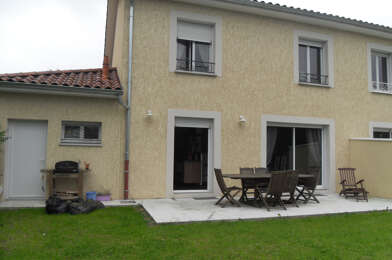 Maison 5 pièces 1600 €