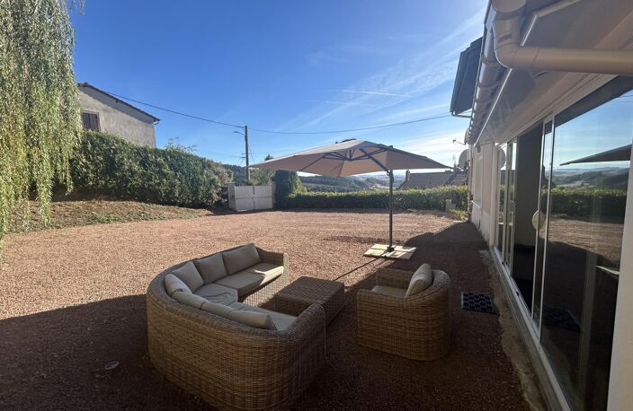 Vente maison 7 pièces 138 m² Thizy-les-Bourgs (69240) — photo 4