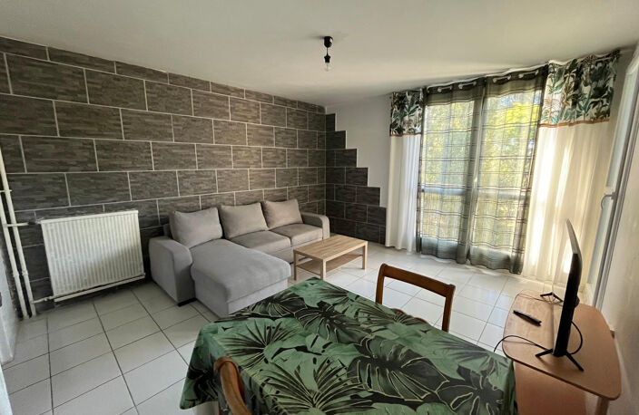 Appartement Type 3 avec balcons et cave, quartier Fontbarlettes, 26000 VALENCE — photo 2