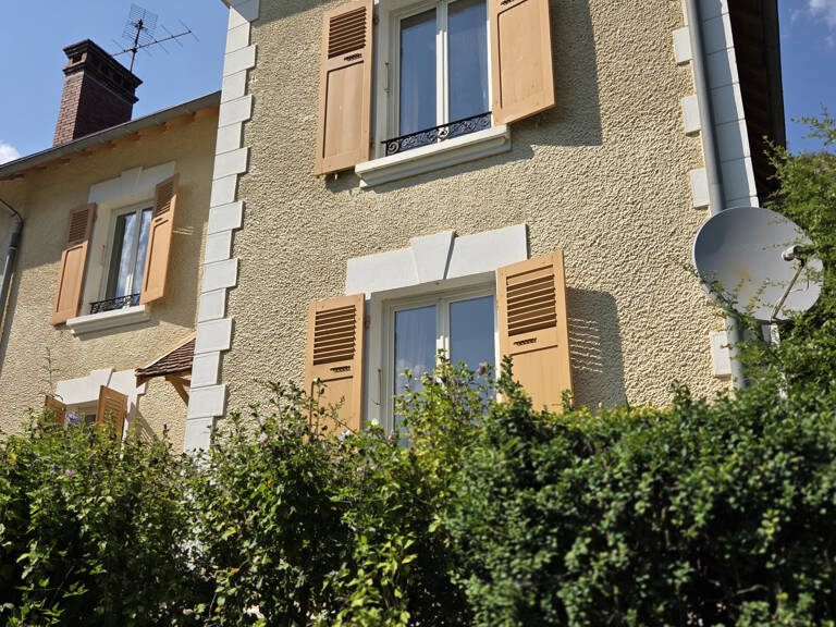 CHARMANTE MAISON AVEC JARDIN — photo 1
