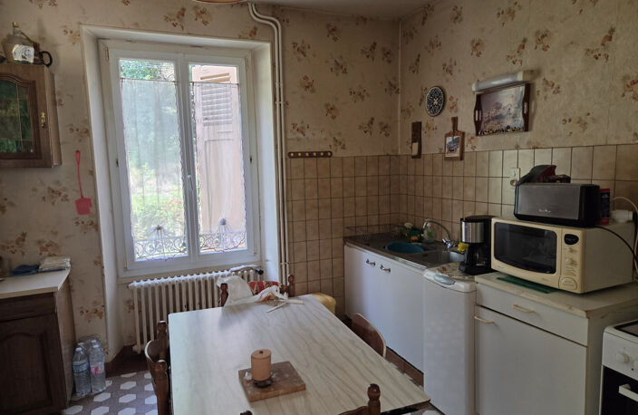 CHARMANTE MAISON AVEC JARDIN — photo 3