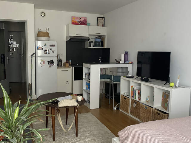 STUDIO - GARE SAINT JEAN - BORDEAUX — photo du bien