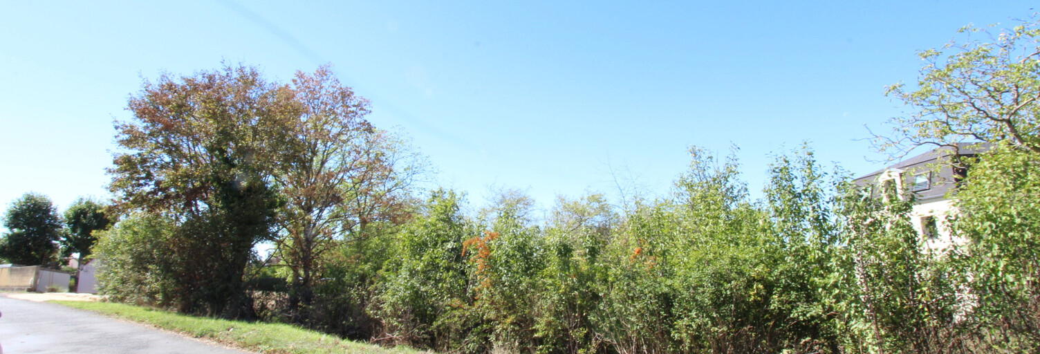 Terrain  3274 m² à vendre à La Charité-sur-Loire (58400)