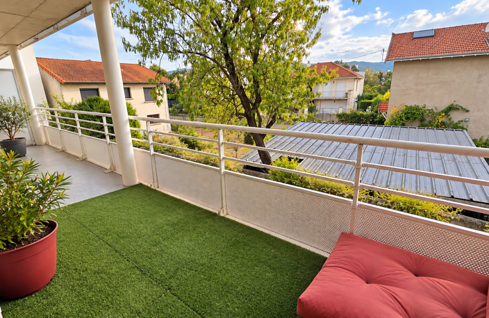 T3 - Terrasse et parking - Quartier Neufs Soleils — photo 2