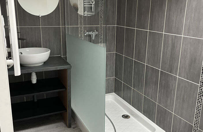 Bel appartement T2 en location à Saint-Rambert-D'Albon — photo 3