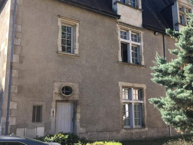 Garage Parking à louer POITIERS — photo du bien