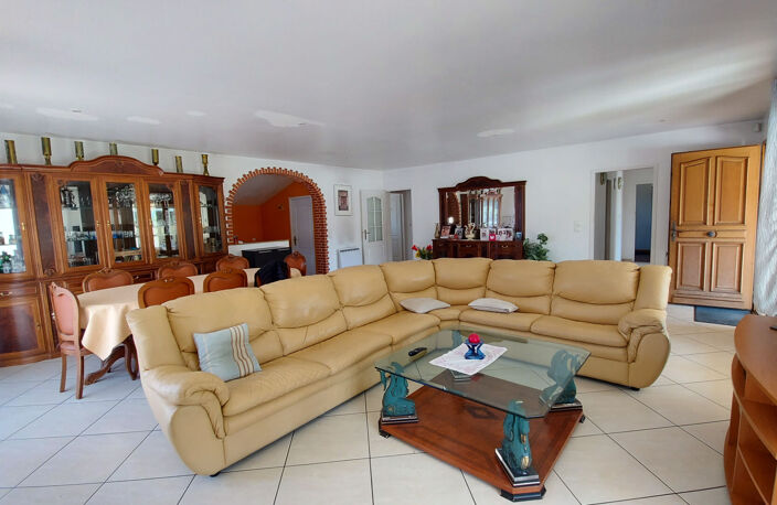 Blagnac - Odyssud - Maison 4 pièces 118 m² - Garage et piscine — photo 4