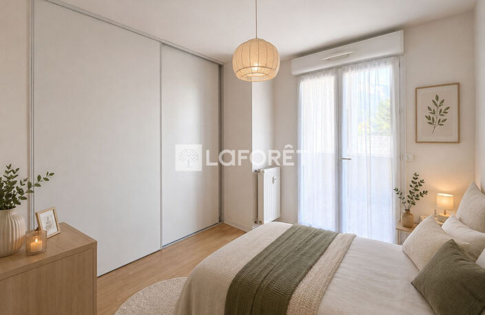 T4 LUMINEUX AVEC DEUX TERRASSES, VUE GRANIER — photo 4