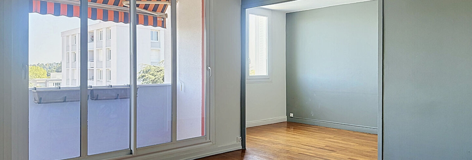 Appartement 5 Pièces 84 m² à vendre à Sainte-Foy-lès-Lyon (69110)
