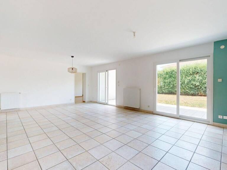 Maison À Vendre — photo 1