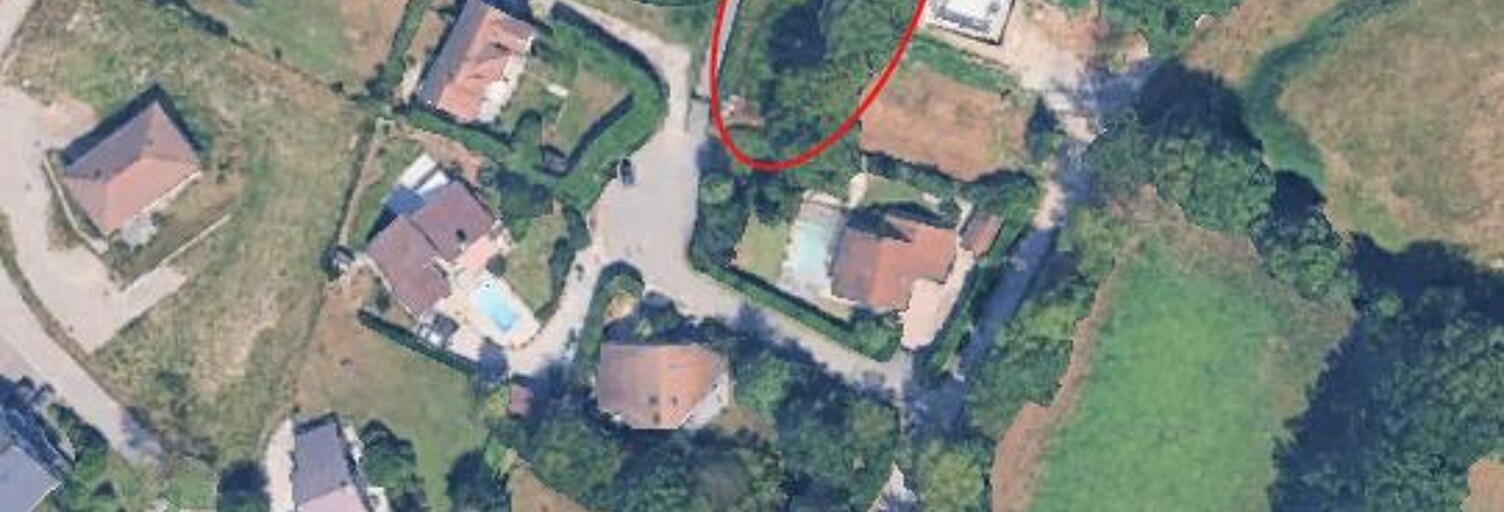 Terrain  900 m² à vendre à Échenevex (01170)