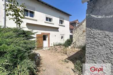 Maison 5 pièces 580 €