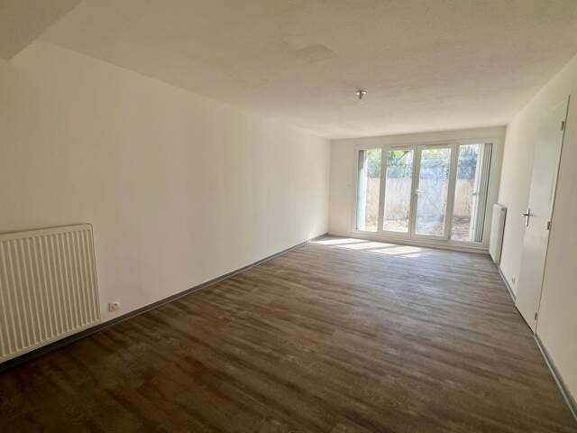 E3468A212L  Beau T4 à Vitrolles, Résidence Les Pignes : espace, confort et qualité de vie au rendez-vous — photo du bien