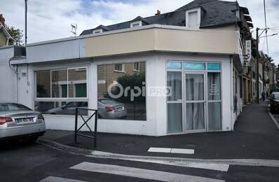 LOCAL COMMERCIAL A LOUER — photo du bien