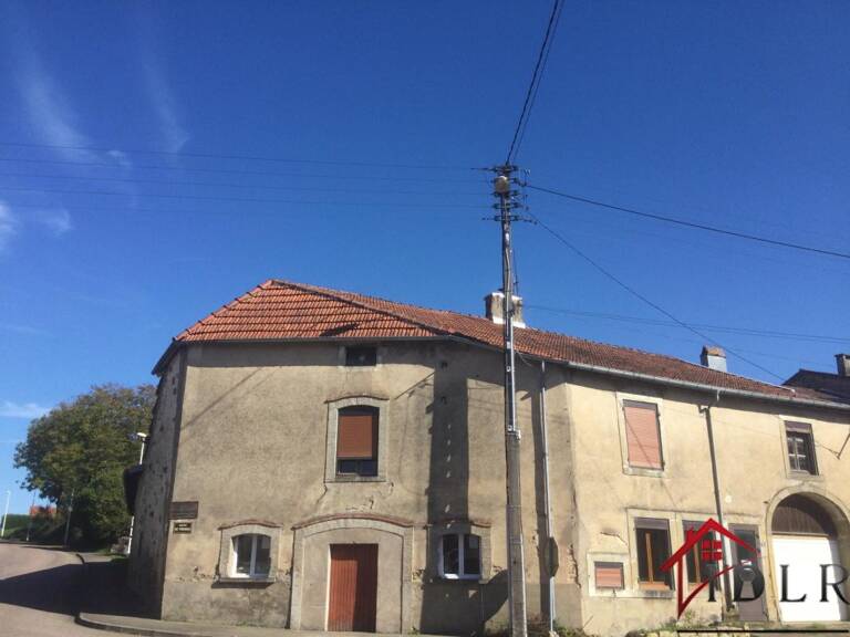 maison de village 77 m2 sur un terrain de 1670 ,m2 — photo 1