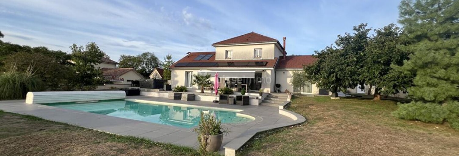 Maison 7 Pièces 170 m² à vendre à Moncey (25870)