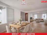 FINISTERE - Brest (29200) - A VENDRE - APPARTEMENT - 1 CHAMBRE POSSIBLE 2 - IDEALEMENT SITUE - DERNIER ETAGE- LUMINEUX — photo 2