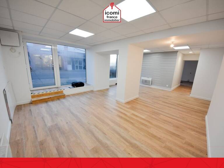 FINISTERE - Guipavas (29490) - A VENDRE - TERRAIN DE 305M² CONSTRUCTIBLE EN LOTISSEMENT - VIABILISE - LIBRE DE CONSTRUCTEUR — photo 1