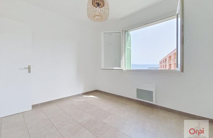 APPARTEMENT T4 A LOUER — photo 5