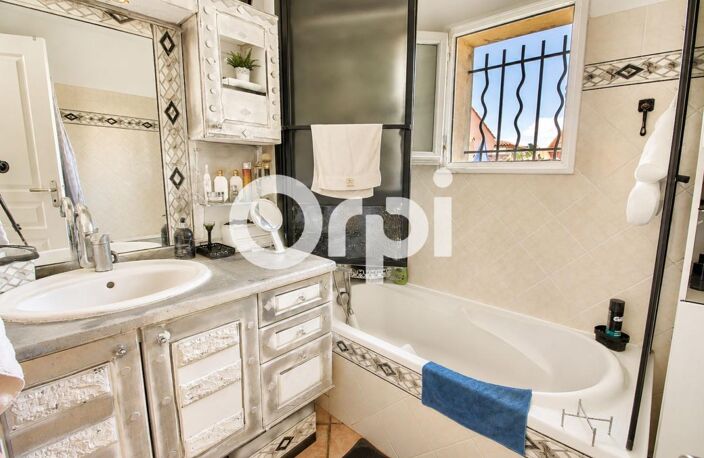 EXCLUSIVITÉ ORPI – Charmante maison non mitoyenne au calme – Secteur Valbarelle — photo 5