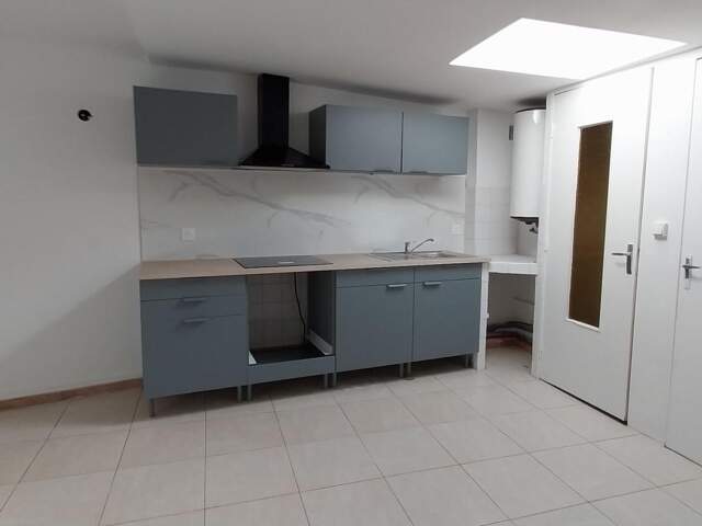 SERIGNAN - Appartement À Louer — photo du bien