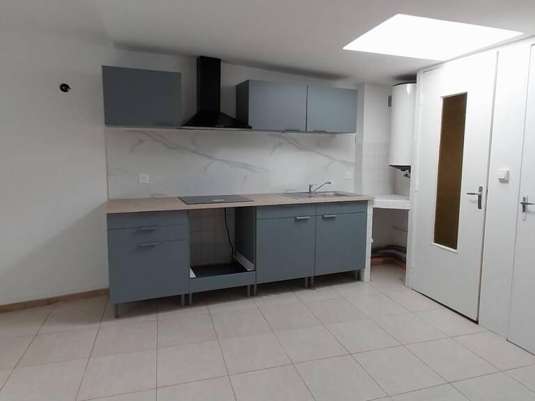 SERIGNAN - Appartement À Louer — photo 1