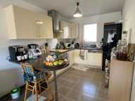 Maison 3 pièces (69 m²) en location à CLARENSAC — photo 4