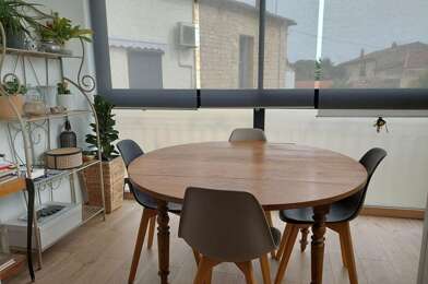 Appartement 3 pièces 807 €