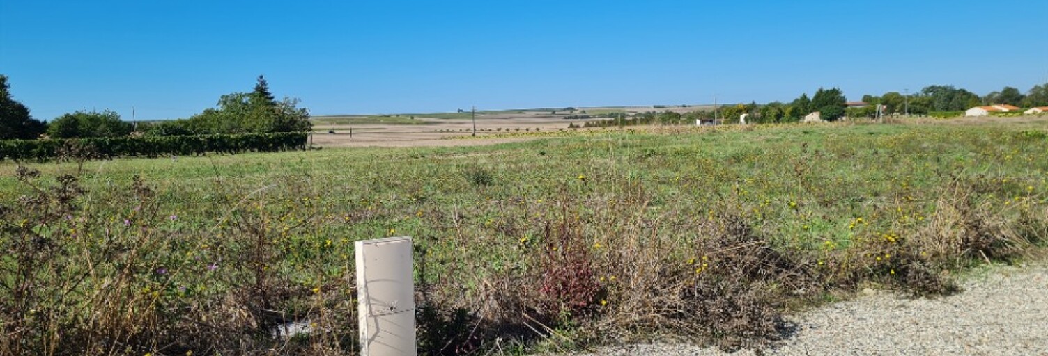 Terrain  630 m² à vendre à Rouffiac (17800)