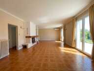 PLAIN PIED - JARDIN - GARAGE - CALME — photo 4