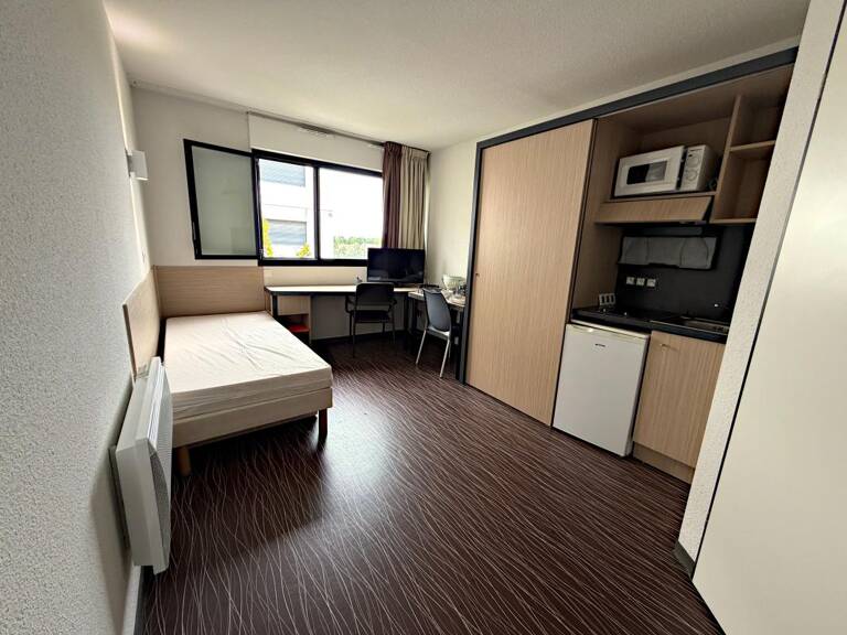 Appartement À Vendre — photo 1