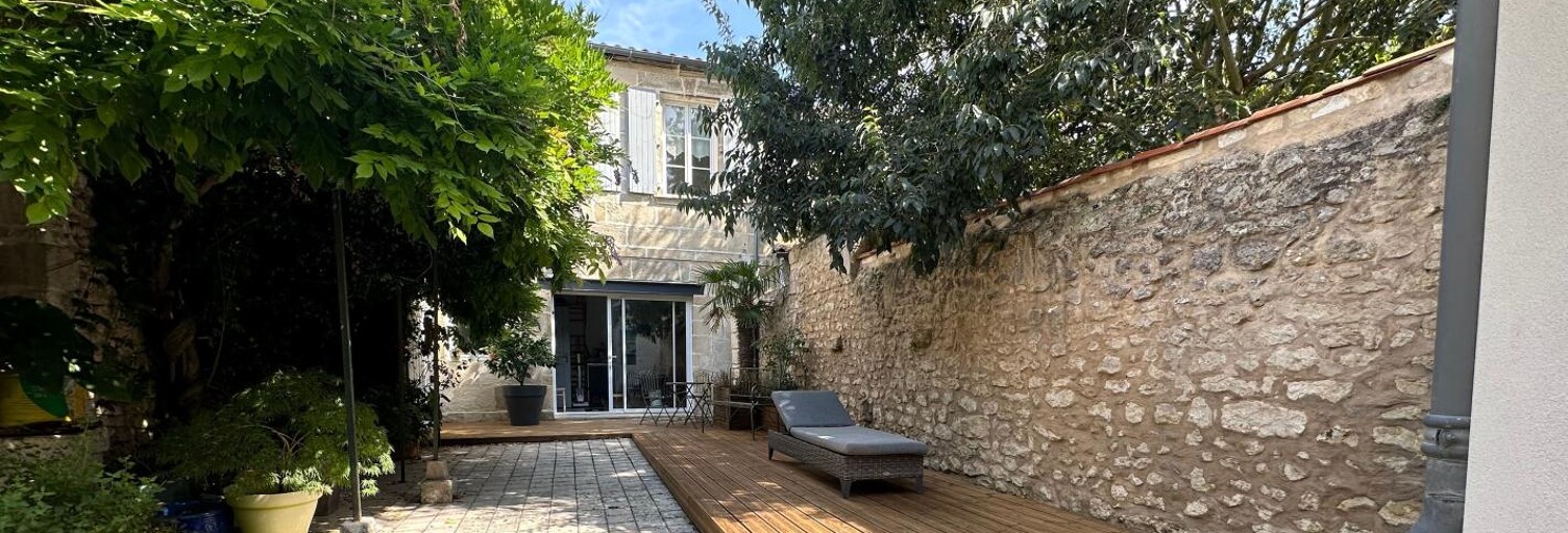 Maison 5 Pièces 201 m² à vendre à Rochefort (17300)