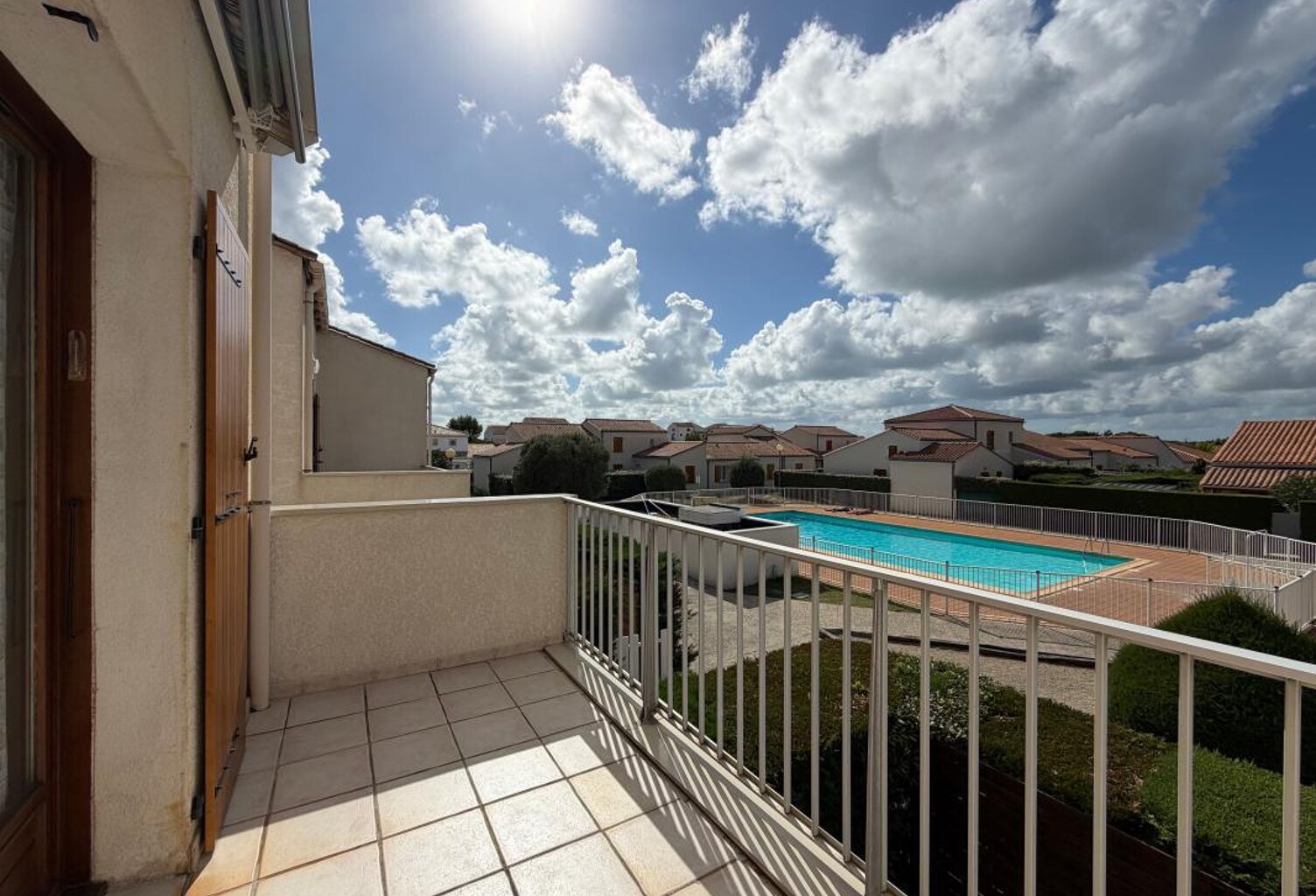 APPARTEMENT à 450 m Plage de Pontaillac — photo 1