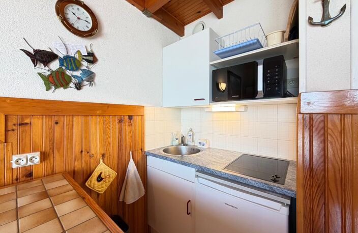 APPARTEMENT à 450 m Plage de Pontaillac — photo 5