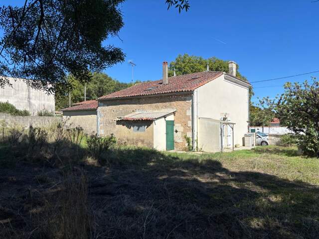 Maison À Vendre — photo du bien