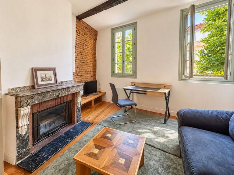Toulouse cœur Saint Etienne Superbe T2 au premier étage dans une copropriété en parfait état — photo 1