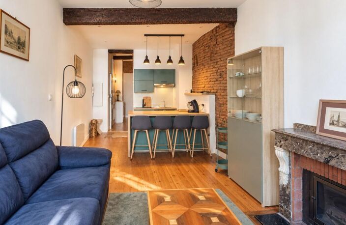 Toulouse cœur Saint Etienne Superbe T2 au premier étage dans une copropriété en parfait état — photo 4