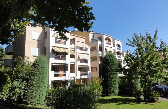 Appartement À Vendre T2 Terrasse/cave/Résidence de services — photo 2