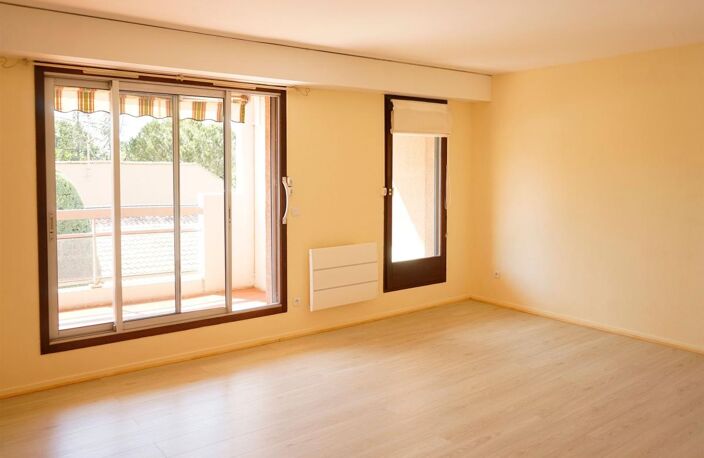 Appartement À Vendre T2 Terrasse/cave/Résidence de services — photo 4