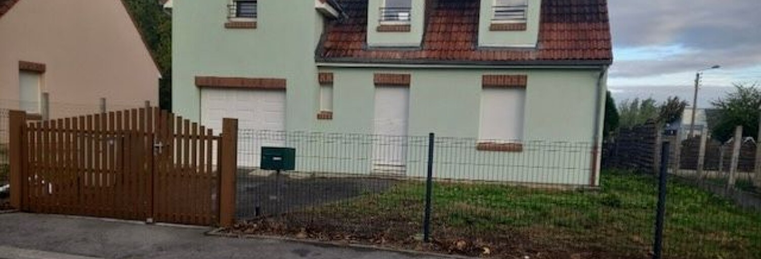 Maison 8 Pièces 100 m² à louer à Louvroil (59720)