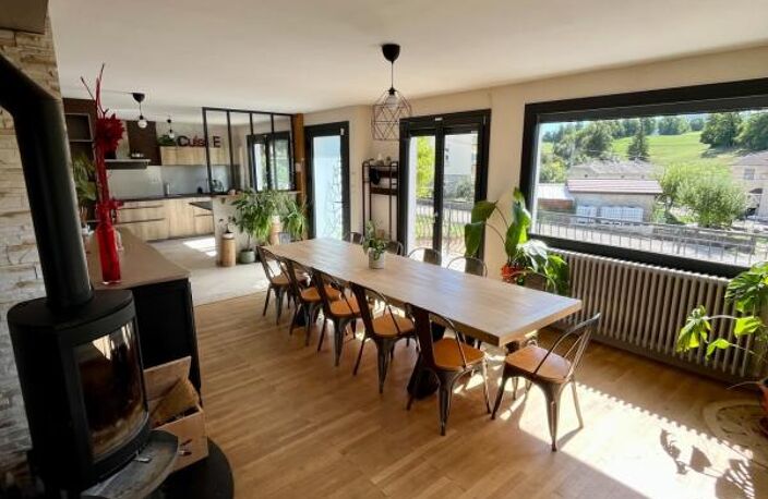 Maison de village sur CONDAMINE (01) — photo 3
