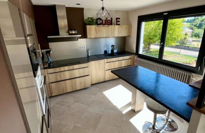 Maison de village sur CONDAMINE (01) — photo 4