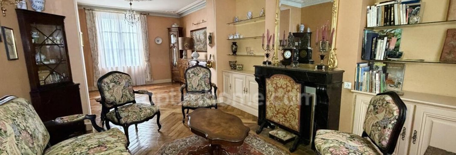 Maison 10 Pièces 212 m² à vendre à Lisieux (14100)