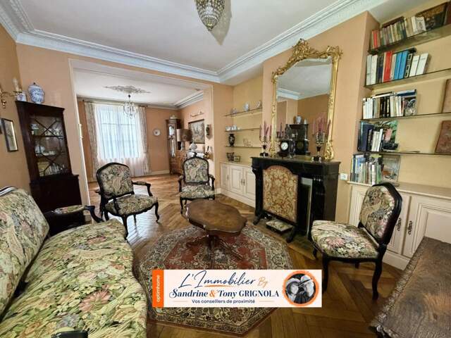 LISIEUX – Maison de caractère, 7 chambres, jardin et vue dégagée, proche centre ville — photo du bien
