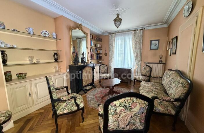 LISIEUX – Maison de caractère, 7 chambres, jardin et vue dégagée, proche centre ville — photo 5