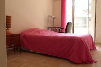 Appartement 1 pièces 450 €