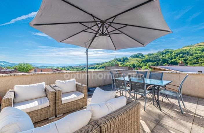 **Coup de cœur – Maison de charme 195 m² avec 2 entrées indépendantes, 2 extérieurs, garage, cave, vue et piscine** — photo 3