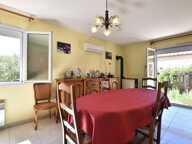 Villa de plain-pied avec piscine et vaste jardin !!! SOUS COMPROMIS !!! — photo 3