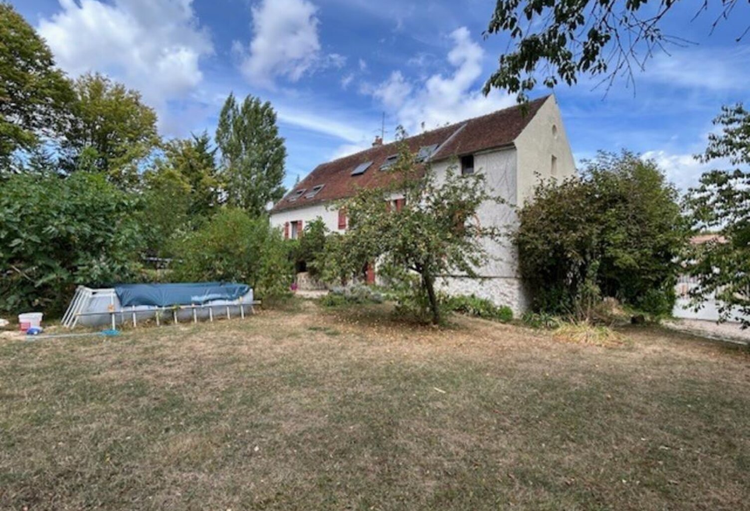 Maison à vendre 11 pièces + Grange Proche de LA FERTE SOUS JOUARRE (77) — photo 1