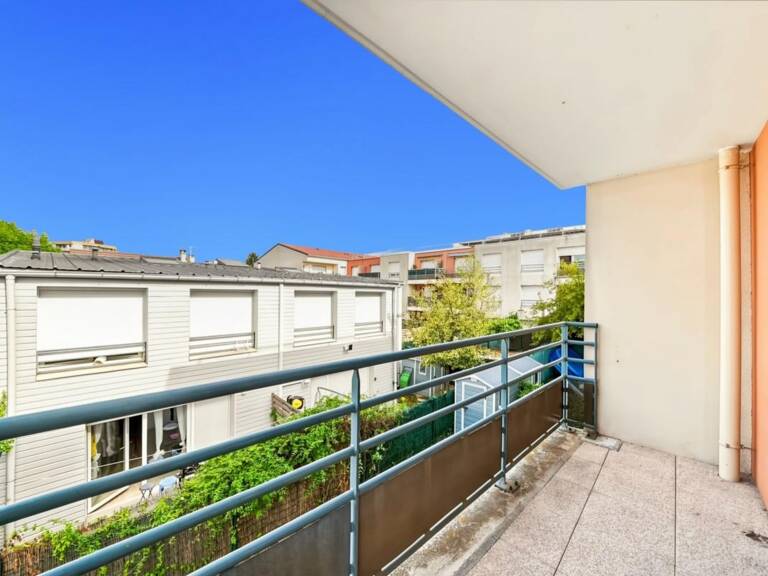 ROMAINVILLE – T3 68 M² – ASCENSEUR PARKING BALCON VUE JARDIN CALME — photo 1